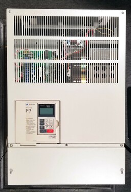 CIMR-F7U4075.jpg
